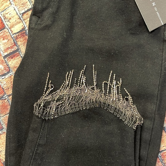 Risen - Black Embellished Mid-Rise Crop Straight 2XL - Picture 2 of 6